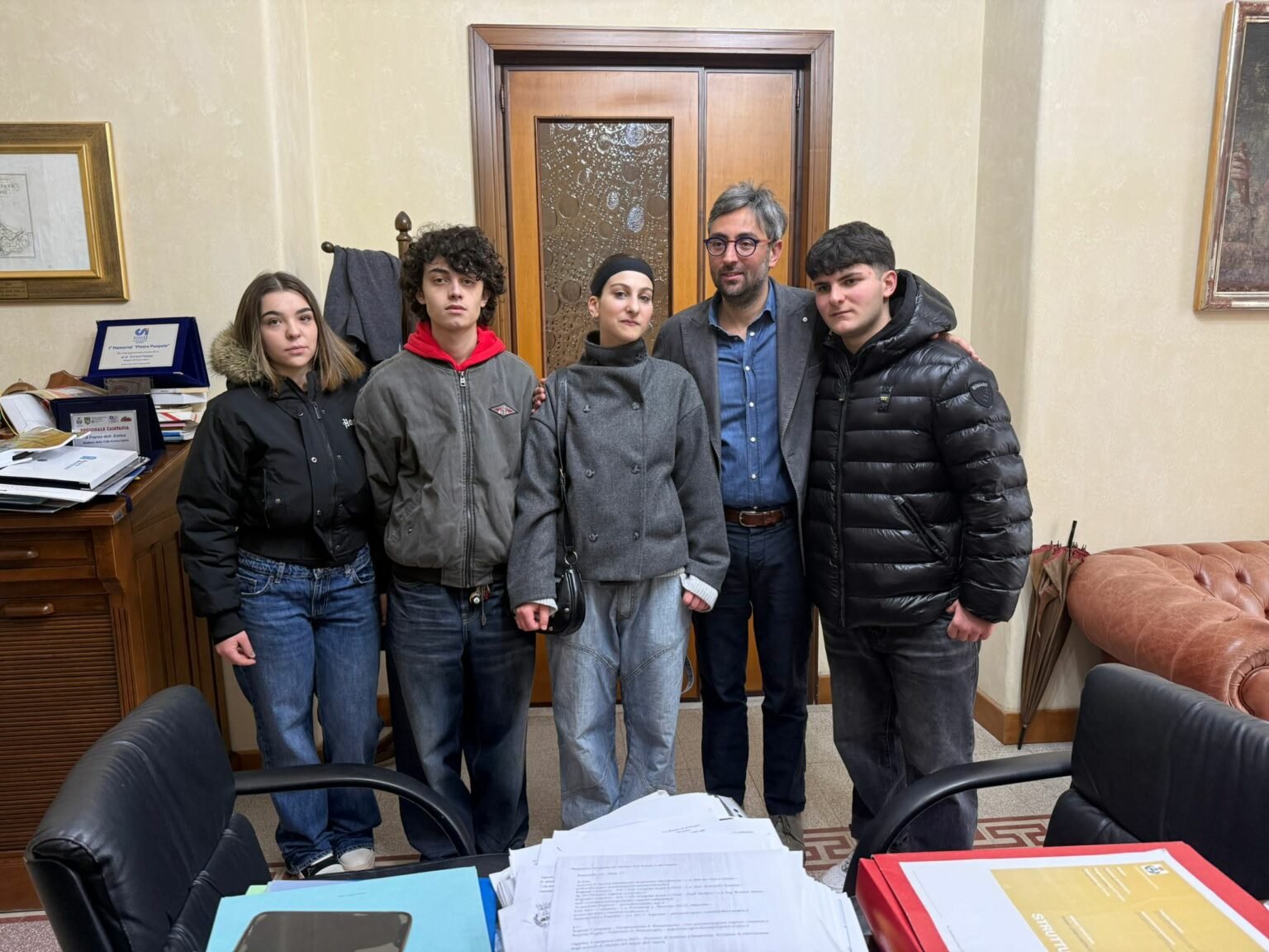 Dimensionamento scolastico, gli studenti del Ruggero II: la politica ci ha presi in giro ma non ci arrendiamo