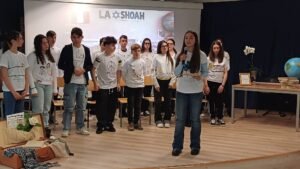 All’IC Aurigemma di Monteforte nel segno della Memoria, Di Grazia: ripartire dall’educazione alla responsabilità e allo spirito critico