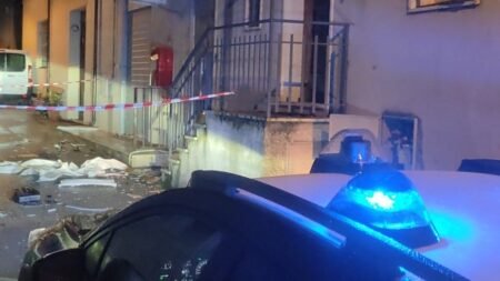 Montaguto, esplosione al bancomat delle Poste