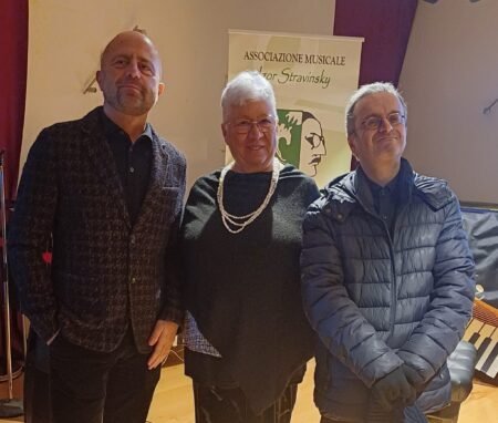 Innamorati della musica, Luca Abete: con Striscia la legalità è tornata di moda. I giovani? hanno bisogno di ascolto