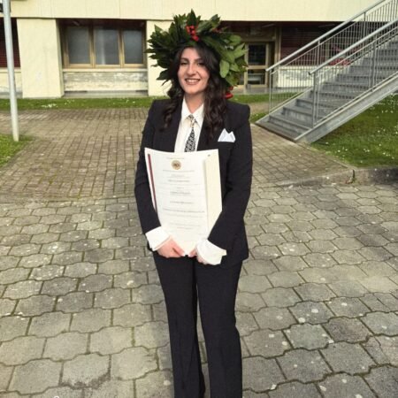 Laurea Carmen Speranza. Congratulazioni alla neodottoressa