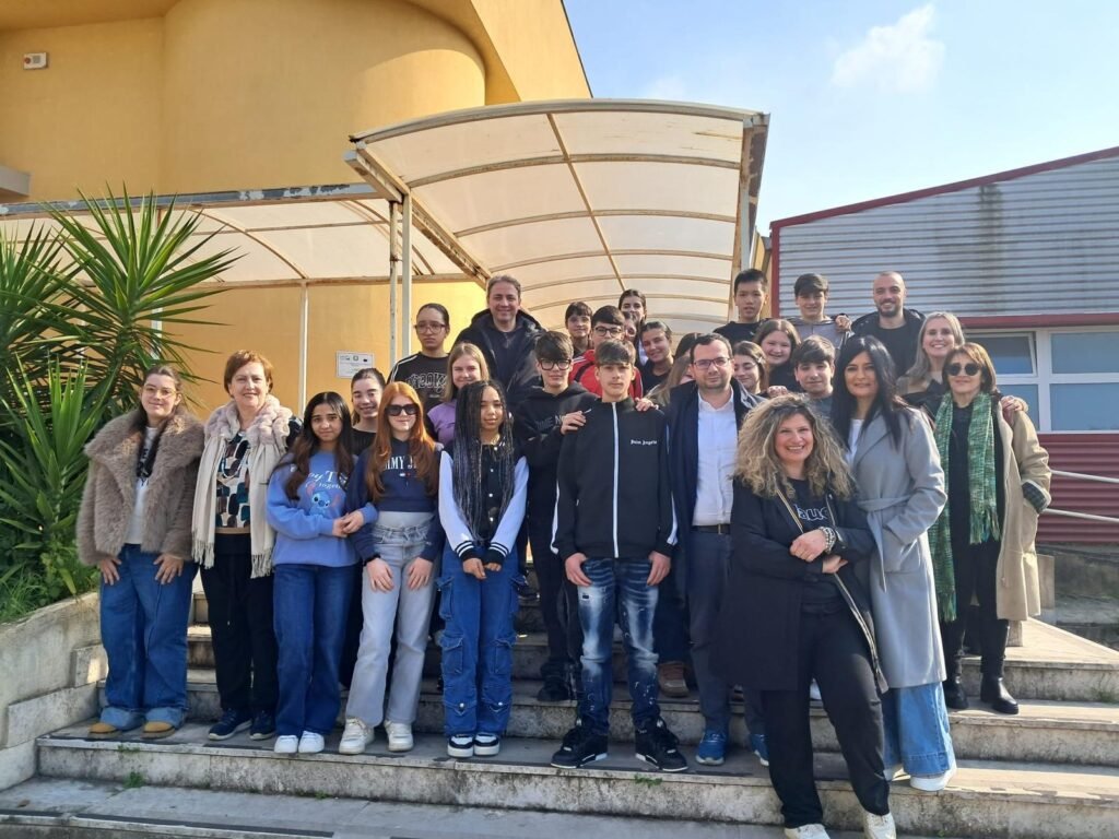 Voci di Serino: il Futuro siamo noi, il vincitore e’ Antonio Capone