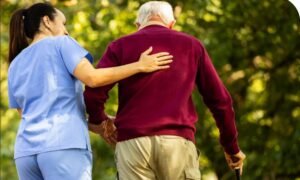 De Palma (Nursing Up): “Gli infermieri italiani più anziani rispetto alla media europea, a rischio la tenuta del sistema sanitario nazionale” Infermieri