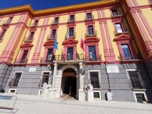 Elezioni consiglio provinciale, cinque liste in campo. Ci sono anche Socialisti e Davvero di Festa