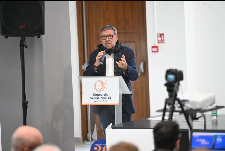 Atripalda, l’assessore regionale Morniroli: “Piano sociale fermo”