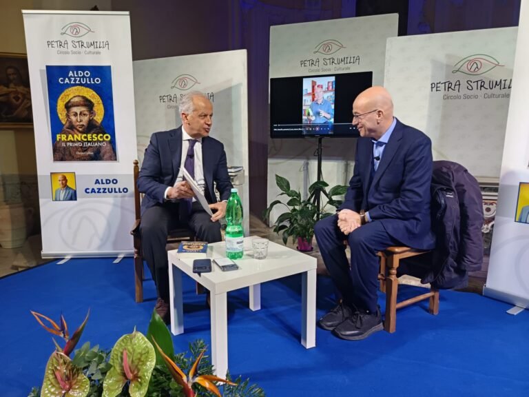 Cazzullo: “Senza San Francesco rischiamo di auto-distruggerci”. Piantedosi: “Il sindaco? Degno delle tradizioni di Avellino”