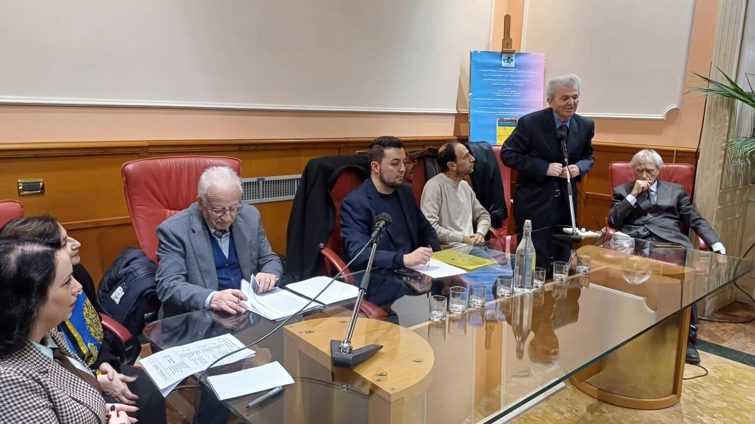 In ricordo di Giuliano Minichiello, la sua filosofia in difesa dell’umano che si fa monito alla società di oggi