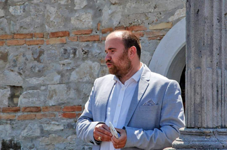 Minacce al sindaco di Aquilonia Antonio Caputo: “Farai la fine della vacca sotto la pala”. Indagini in corso