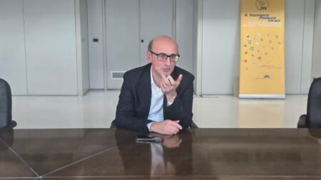 Trasporti, il vicepresidente Casillo incontra i sindacati: confronto costante per potenziare i servizi