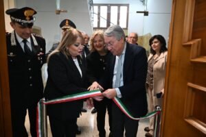 Nasce la rete anti-usura. Il Prefetto Riflesso: “Nessuno denuncia, è ora di cambiare tutti insieme”