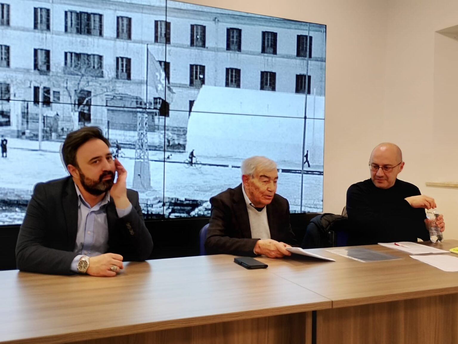 L’aperitivo letterario a Tufo, la Marina, il riscatto sociale e il sacrificio di Antonio Giovino